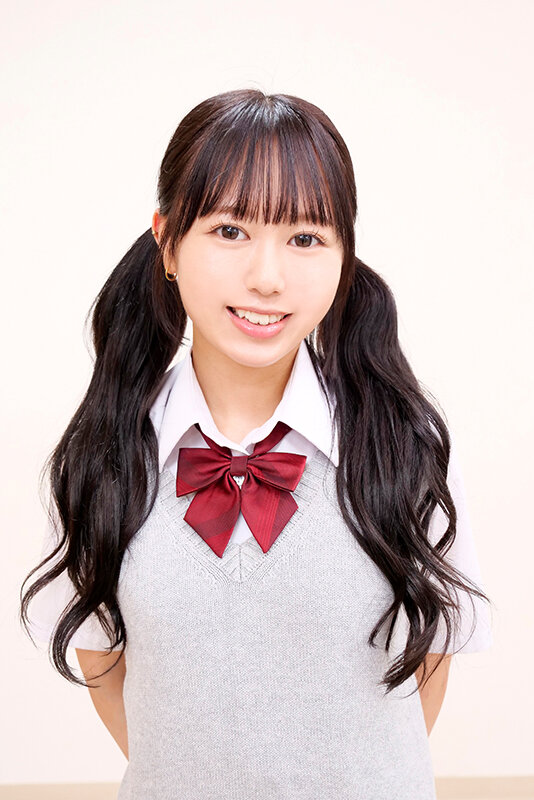 「綾美なな 学生服姿でディルドチャレンジ！中出しナンパ企画で本番展開する美少女JK動画」のサムネイル