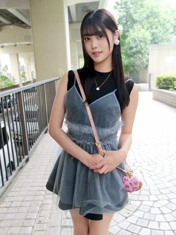 「【素人】巨乳美女4人にぶっかけ＆中出し！ローションまみれの濃厚プレイ集【完全保存版】」のサンプル画像4枚目