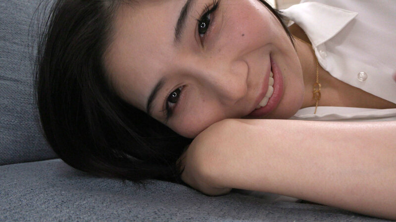 「【素人OL】知的な営業女子がキス好きすぎて3P体験!真面目系ビッチの本性解放」のサンプル画像15枚目