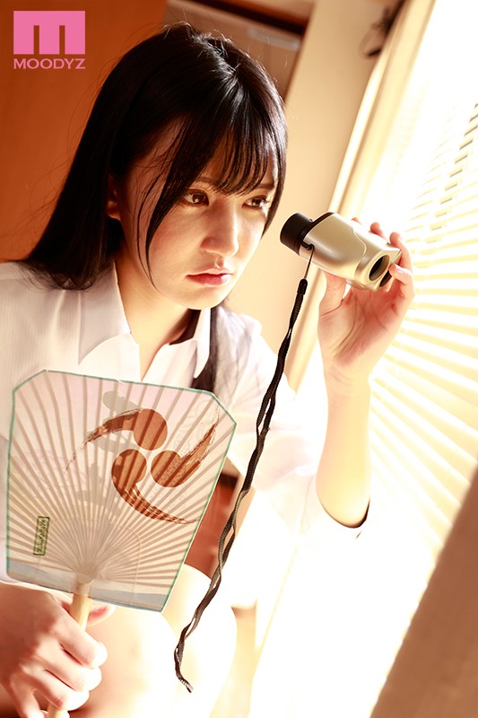 「高橋しょう子の巨乳パイズリがエロい!汗だく痴女捜査官との濃厚プレイ動画」のサンプル画像2枚目