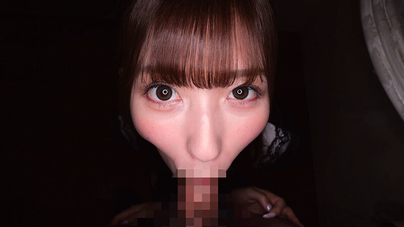 「逢沢みゆが野外露出で羞恥プレイ!巨乳美女の乱交キャンプSEX三昧が過激すぎる」のサンプル画像12枚目