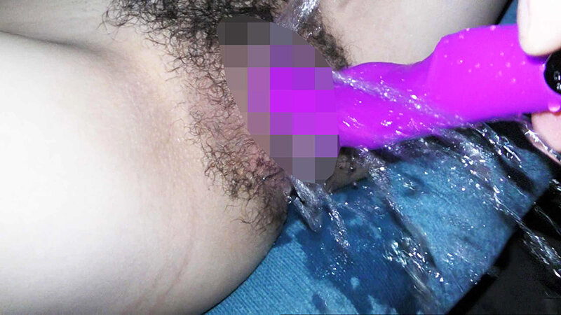 「【制服美少女】電車内で恥ずかしい辱めを受ける清楚系女子の羞恥プレイ動画」のサンプル画像13枚目