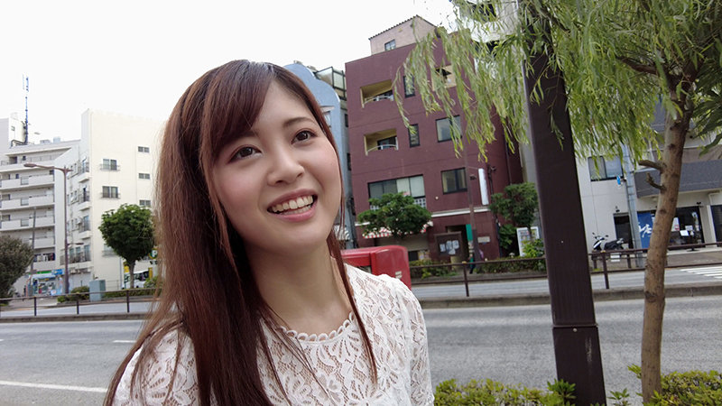 「望月あやか 巨乳お姉さんが本能全開で乱交＆イラマチオに挑戦！限界絶頂ドキュメント」のサムネイル