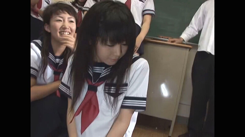 「星月まゆら 3P・4Pで中出し責め|恥辱プレイ満載のAIリマスター作品」のサンプル画像12枚目