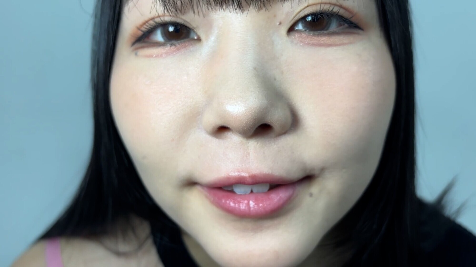 「長い舌！みすずちゃんの口内観察」のサンプル画像5枚目