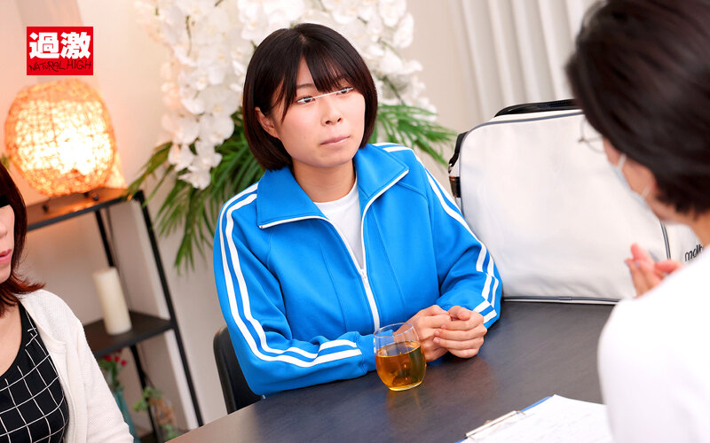 「【ミニ系】小柄美女が拘束エステで潮吹き絶頂！白目失神するまでイカされる激イキ施術」のサンプル画像14枚目