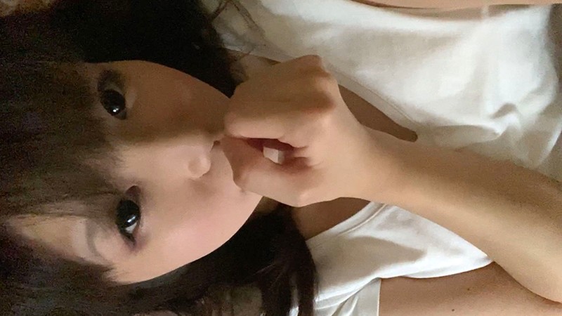 「長谷川モコ｜スレンダー素人美女の野外露出＆オナニー映像｜裏垢コンテンツ」のサンプル画像12枚目