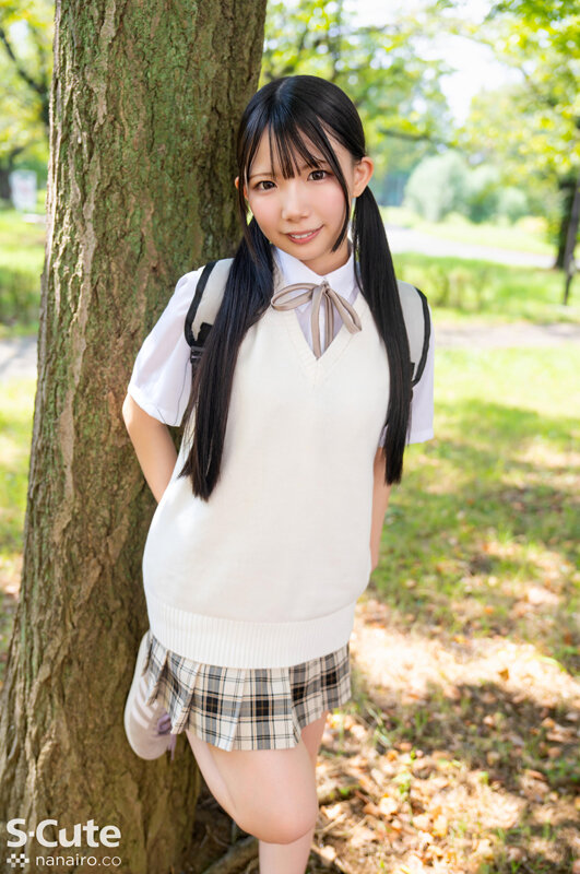 「南日菜乃の制服フェラ＆ハメ撮り動画｜ミニ系美少女が感じまくる放課後お泊りデート」のサンプル画像3枚目