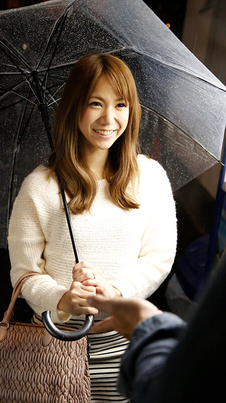 「【素人人妻】剛毛熟女36人のナンパ中出し3P!フェラ&バイブオナニーで乱れる無防備妻ベスト」のサンプル画像12枚目