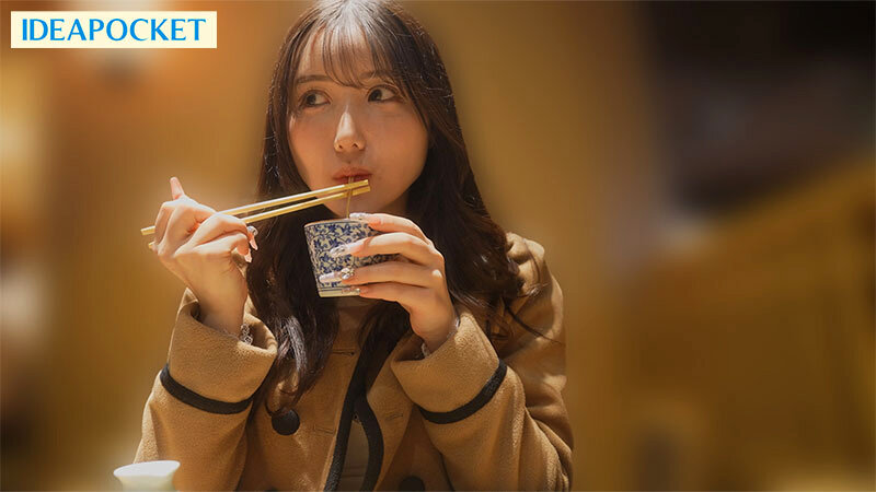 「藤咲まい ハメ撮り解禁！美少女お姉さんの騎乗位＆フェラを配信限定で公開【無修正級の臨場感】」のサンプル画像3枚目