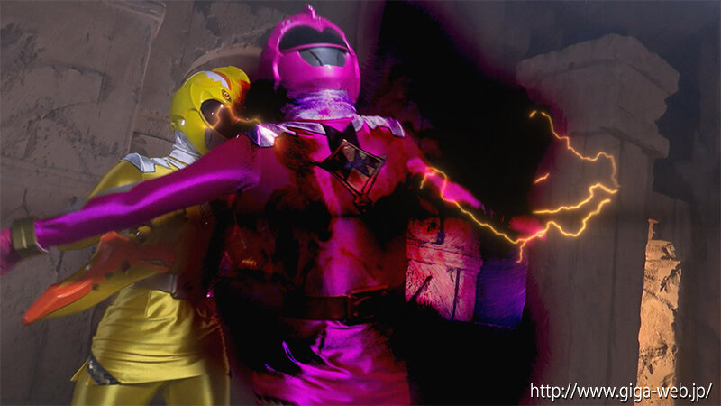 「佐野なつ・愛沢あかり出演|女戦士ライトレイジャーが敵に捕らわれ屈辱の洗脳調教を受ける」のサンプル画像7枚目