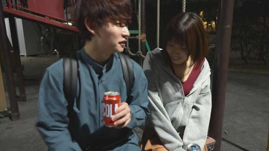 「バ先NTR 性格◎スタイル◎顔ももちろん◎なパーフェクト妻の悩み相談にのっていたら連日色んな場所で旦那には見せないトロ顔で浮気SEXをキメまくれた」のサンプル画像2枚目