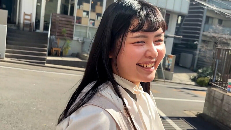 「【素人】ハーフ美人お姉さんみのりの濃厚鼻フェラでM男を責める激エロプレイ動画」のサムネイル