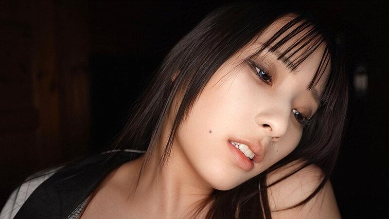 「【素人美女】巨乳パイパン美女が騎乗位で絶頂アクメ!雪山遭難ドキュメント風中出しセックス」のサンプル画像8枚目