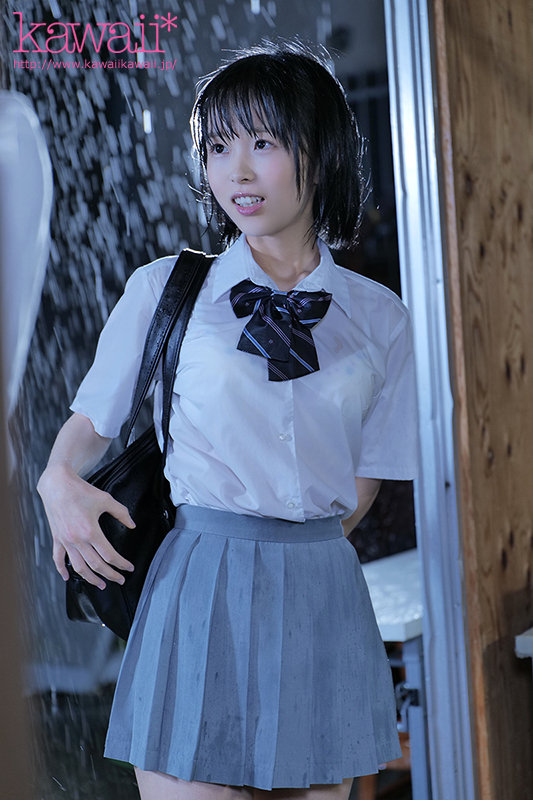 「日向なつの潮吹き絶頂!制服美少女の美乳があざと可愛い誘惑プレイ【密会不倫】」のサンプル画像10枚目