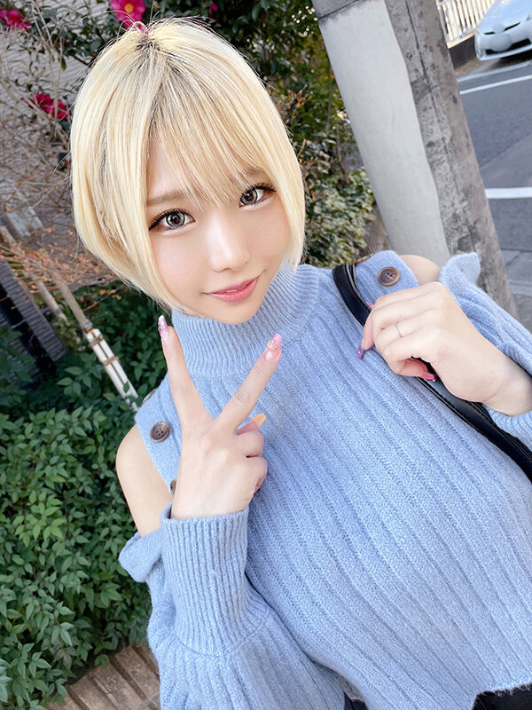 「【素人ギャル妻】巨乳巨尻の肉感人妻が中出し懇願!28歳セクシー人妻の濃厚プレイ」のサンプル画像1枚目