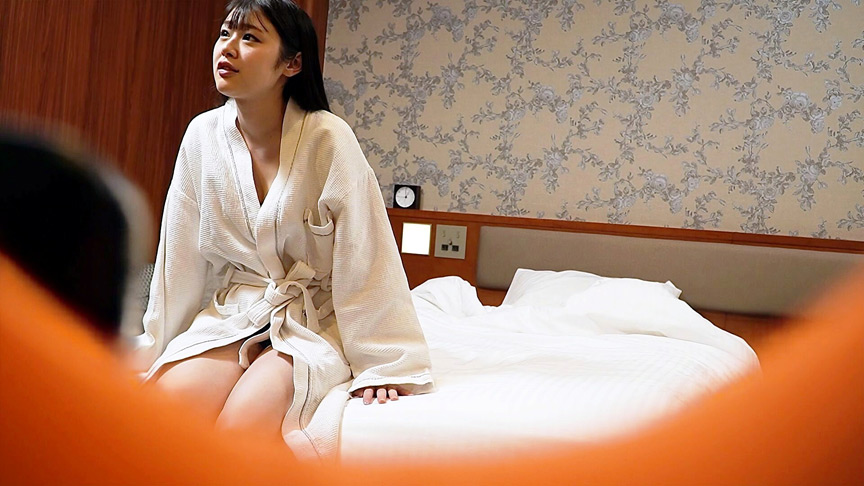 「ビジネスホテル流出映像 素人美女の恥じらいオナニー盗撮 #3【プライベート自慰】」のサムネイル