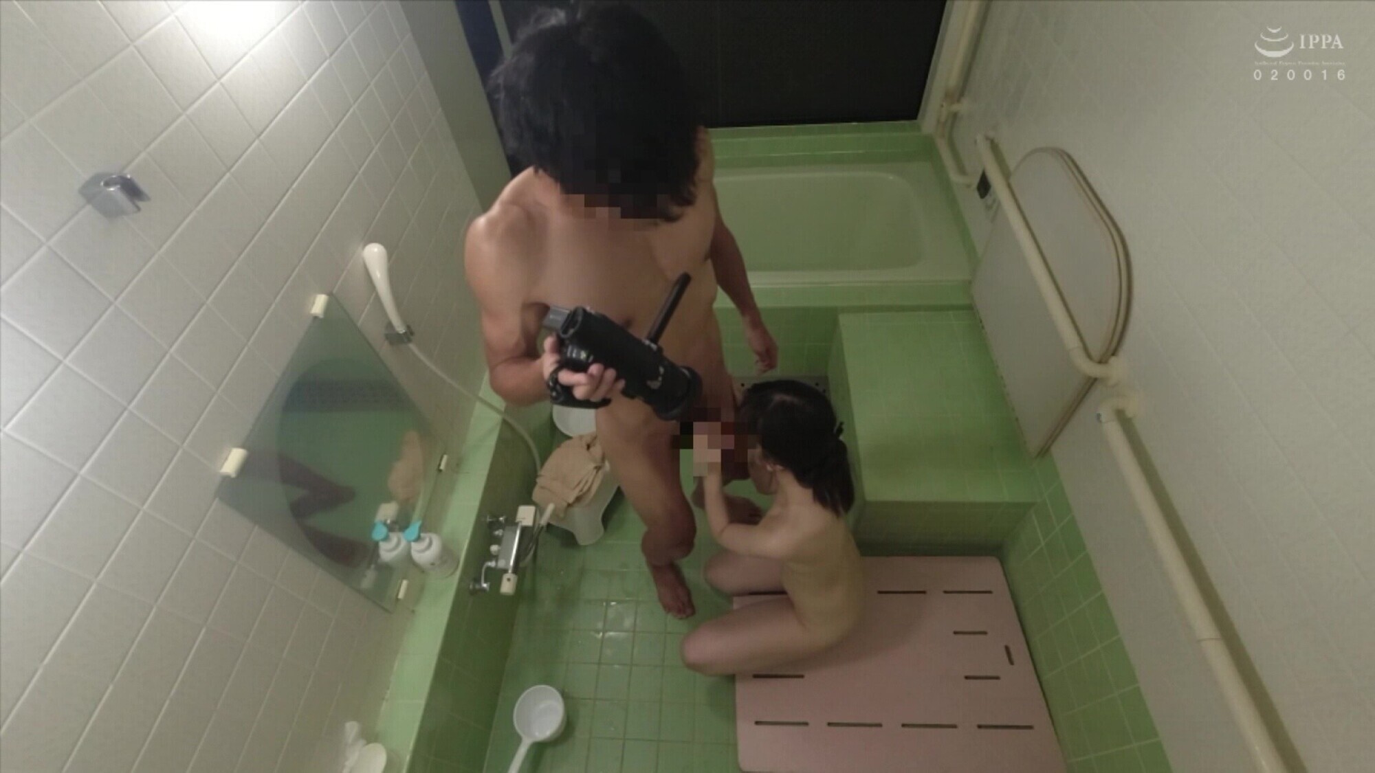「ちっぱい美少女が男のために連続フェラ！」のサンプル画像9枚目