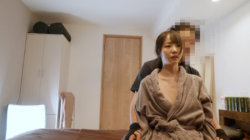 「美ノ嶋めぐり 美乳美少女が性感マッサージで指マン責め!ポルチオ刺激で連続アクメ絶頂」のサンプル画像3枚目