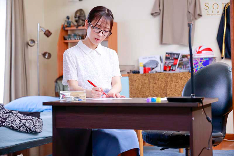 「小湊よつ葉 家庭教師との甘い接吻に翻弄される濃厚キスラブストーリー アイドル級美女の誘惑」のサンプル画像2枚目