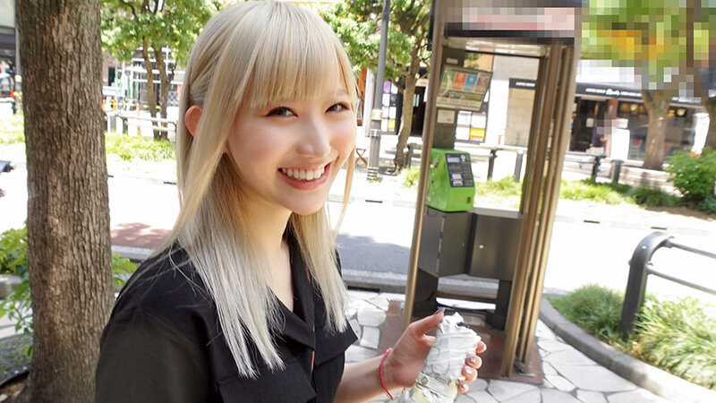 「【素人美少女】スレンダー女子大生ギャルがサークルOBとの激しいハメ撮りで何度も絶頂痙攣」のサンプル画像4枚目