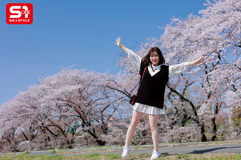 「安達夕莉の巨乳美少女ベスト作品集｜早熟ミニマムボディの魅力を16時間で堪能」のサンプル画像11枚目