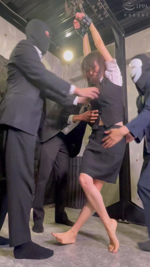 「真木今日子のくすぐりプレイ動画|TICKLE PRODUCTION THRILLで悶絶する姿が話題」のサンプル画像9枚目