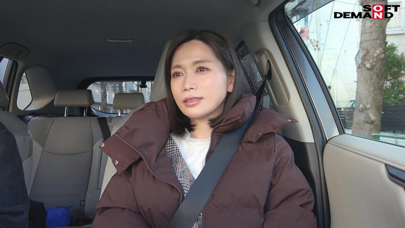 「本物人妻 小泉玖美41歳 最終章 隠していた私の願望 最後に全て叶えて 10人の男達と絡み合い全てのザーメンを膣内に受け入れる 人生最絶頂の生中出し不倫」のサムネイル