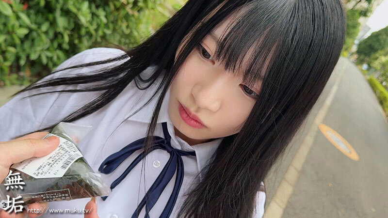 「白百合みなみ 美少女クラスメイトの弱みを握り3P中出し！美乳女子を堕とす背徳プレイ」のサムネイル