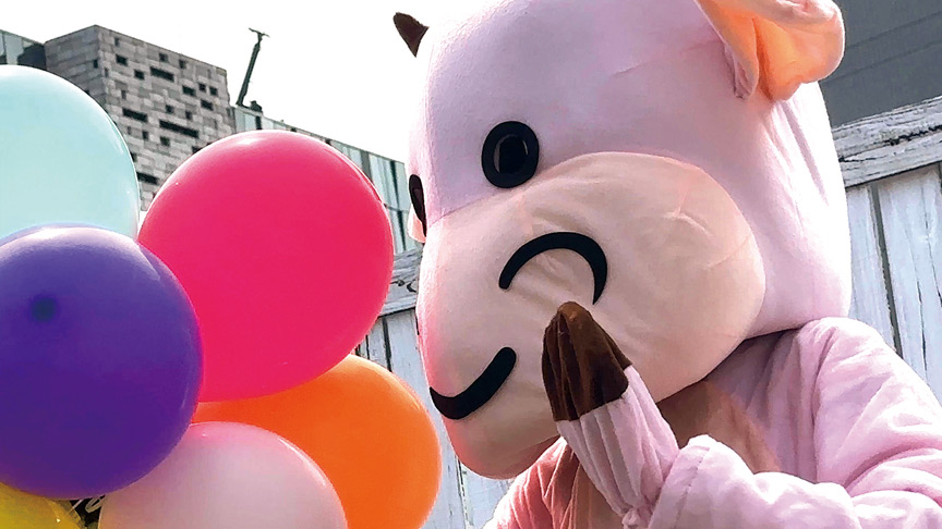 「【素人キャスト】着ぐるみの中の人と秘密の撮影会!遊園地で働く可愛い女性4名の赤裸々インタビュー」のサンプル画像4枚目