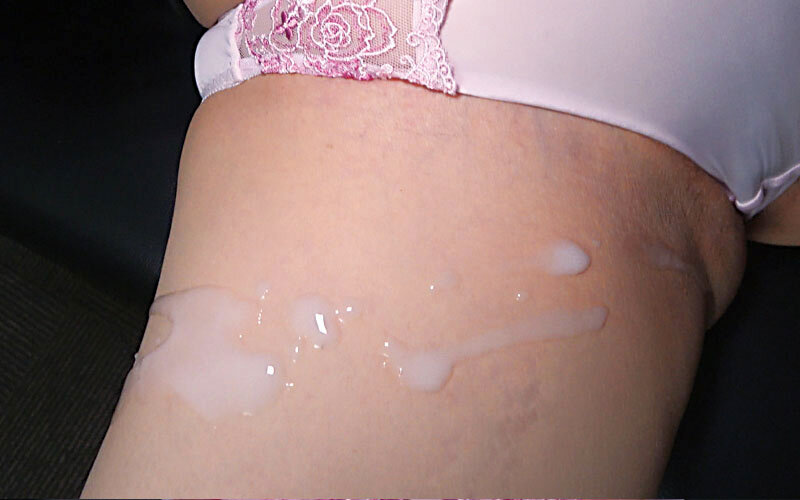 「鈴河めぐみら美熟女8人の淫語オナサポ!巨乳と美尻に見つめられながら興奮する完全主観映像」のサンプル画像9枚目