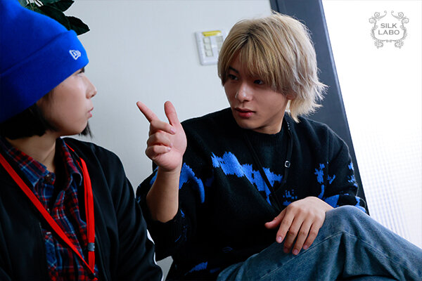 「千石もなか×わか菜ほのが魅せる3P・4Pプレイ!カップルの濃密な絡みに注目【Triangular Holic 4】」のサンプル画像2枚目