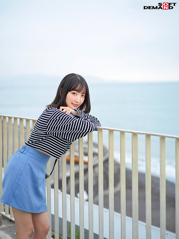 「弓乃りむ 巨乳Hカップ美少女のハメ撮り潮吹き解禁!19歳敏感ボディが初体験で大量噴射」のサンプル画像3枚目