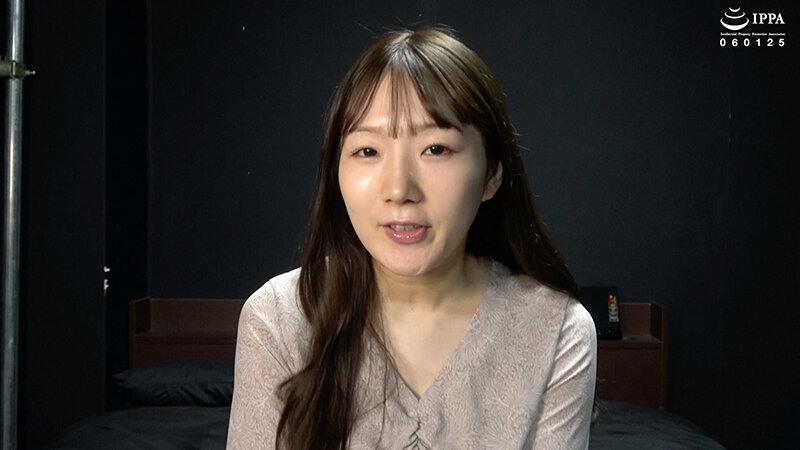 「横峯めぐの口内・歯・のどちんこ観察プレイ！清楚系美少女M女が魅せる貴重映像」のサムネイル