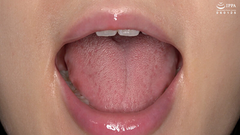 「横峯めぐの口内・歯・のどちんこ観察プレイ!清楚系美少女M女が魅せる貴重映像」のサンプル画像4枚目