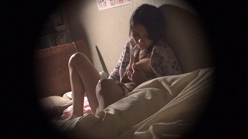 「【月野かすみ・橘京花・真木今日子】女子大生・OLの隠し撮りオナニー映像!リアルなアクメの瞬間を収録」のサンプル画像11枚目