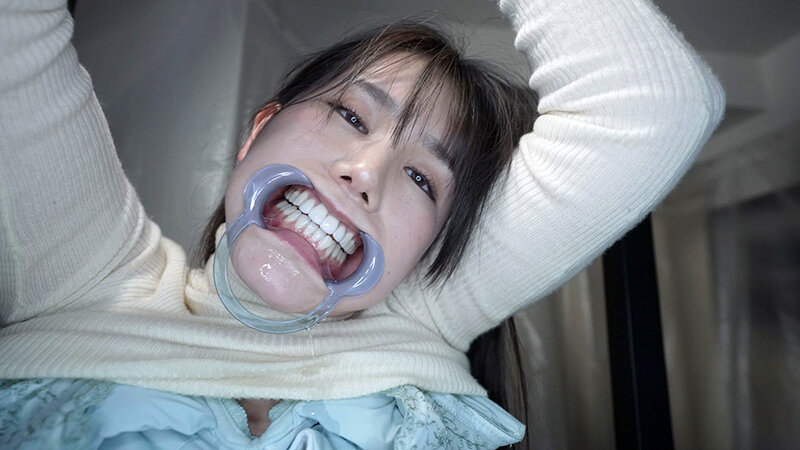 「【素人かな】拘束×クスコ×潮吹きで連続アクメ!研究所で絶頂オーガズム体験」のサンプル画像2枚目