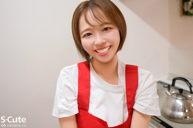 「【宍戸里帆】巨乳美少女の若妻が「ご飯にする?」誘惑で中出し懇願する姿がエロすぎた」のサンプル画像5枚目