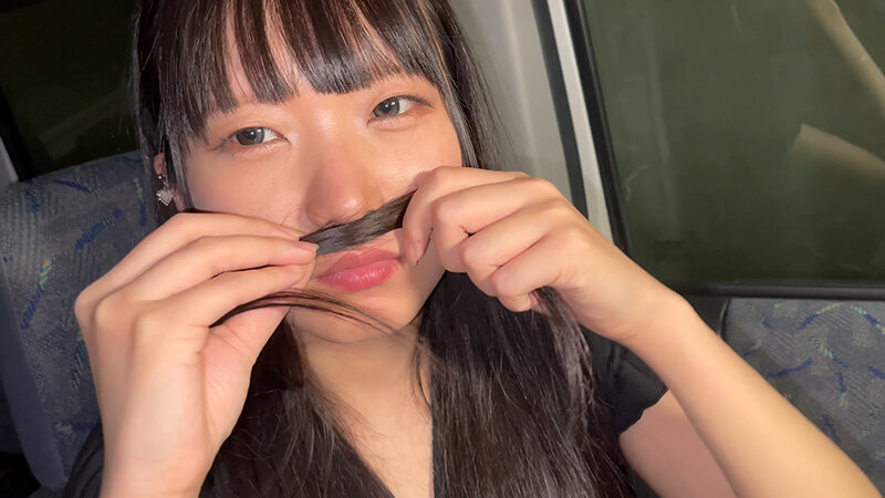 「【日泉舞華】素人美女とデートからハメ撮り!甘えん坊彼女のフェラ&ごっくんに大興奮」のサンプル画像2枚目