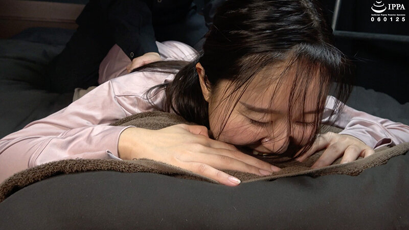 「【相楽さゆな】美少女M女がくすぐりマッサージで悶絶！全身ほぐしで感じまくる敏感ボディ」のサンプル画像7枚目