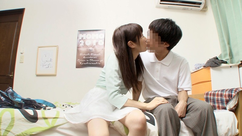 「【素人】巨乳女子大生家庭教師が童貞を騎乗位で筆おろし！連続中出しの濃厚SEX」のサムネイル