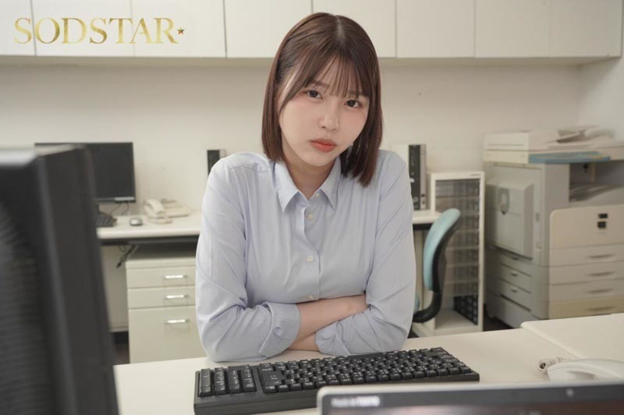 「厳しい女上司は、中出しまでさせてくれる日本一回転率の悪い罵倒バニーピンサロ嬢だった！お店でも会社でもボクの童貞チンポを貶しながら∞回ヌイてくれた！ 唯井まひろ【8周年作品】」のサンプル画像7枚目