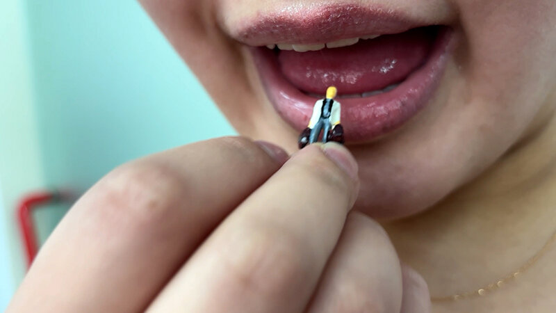 「【素人ナンパ】お姉さん系美女みのりちゃんがM男を濃厚テクニックで翻弄する激レア映像」のサンプル画像15枚目