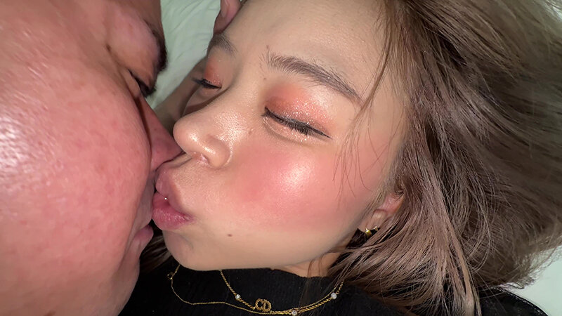 「【菊池はる】美人お姉さんを街でナンパ!素人感がたまらない個人撮影の密着ドキュメント」のサンプル画像14枚目