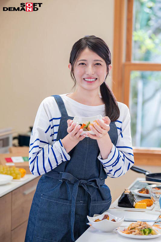 「玉井晴香ら人妻15名が魅せる初撮りフェラ&中出し体験!興奮の17SEX収録総集編」のサンプル画像12枚目