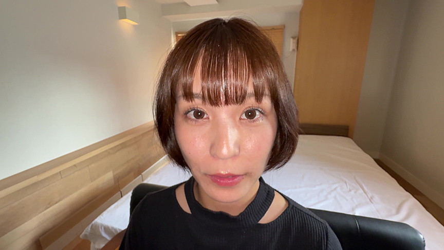 「【玉城夏帆】初めての擬似フェラ体験！個人撮影で魅せる大胆パフォーマンス【素人企画】」のサムネイル