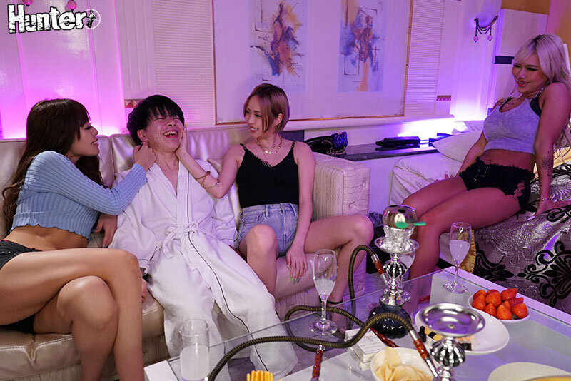 「有星あおり・柚木ひなた・瀬那ルミナがスレンダーギャル痴女ハーレムで中出しご奉仕」のサムネイル