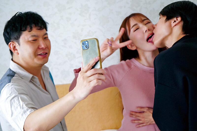 「波多野結衣が人妻役で寝取られ!巨根男子との3P中出しで乱れる免許合宿NTRドラマ」のサンプル画像4枚目