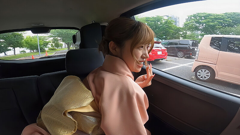 「【素人人妻】和服美人の熟女ナンパ！着物姿の奥様が欲求不満で中出し懇願する濃厚SEX」のサンプル画像11枚目