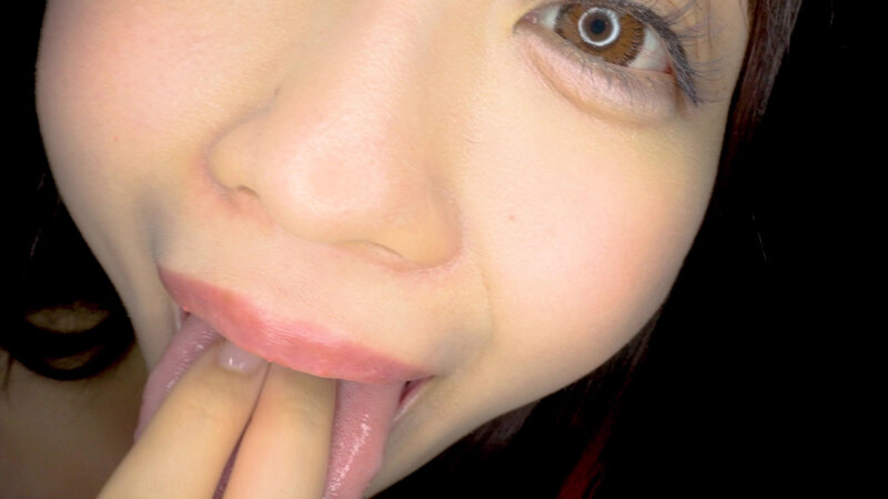 「笠木いちか 口内観察＆指しゃぶり動画｜素人お姉さんの開口器プレイが話題【個人撮影】」のサンプル画像11枚目